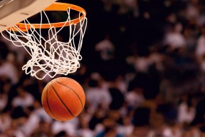 莱万多夫斯基遭遇十二连败，切尔西教练面临压力！