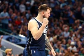  东契奇新星败北表现惊艳，美国队未来可期！-爱游戏在线