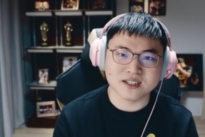 包含Uzi迎来十赛季高光表现，FPX球迷沸腾！的词条-爱游戏官方登录